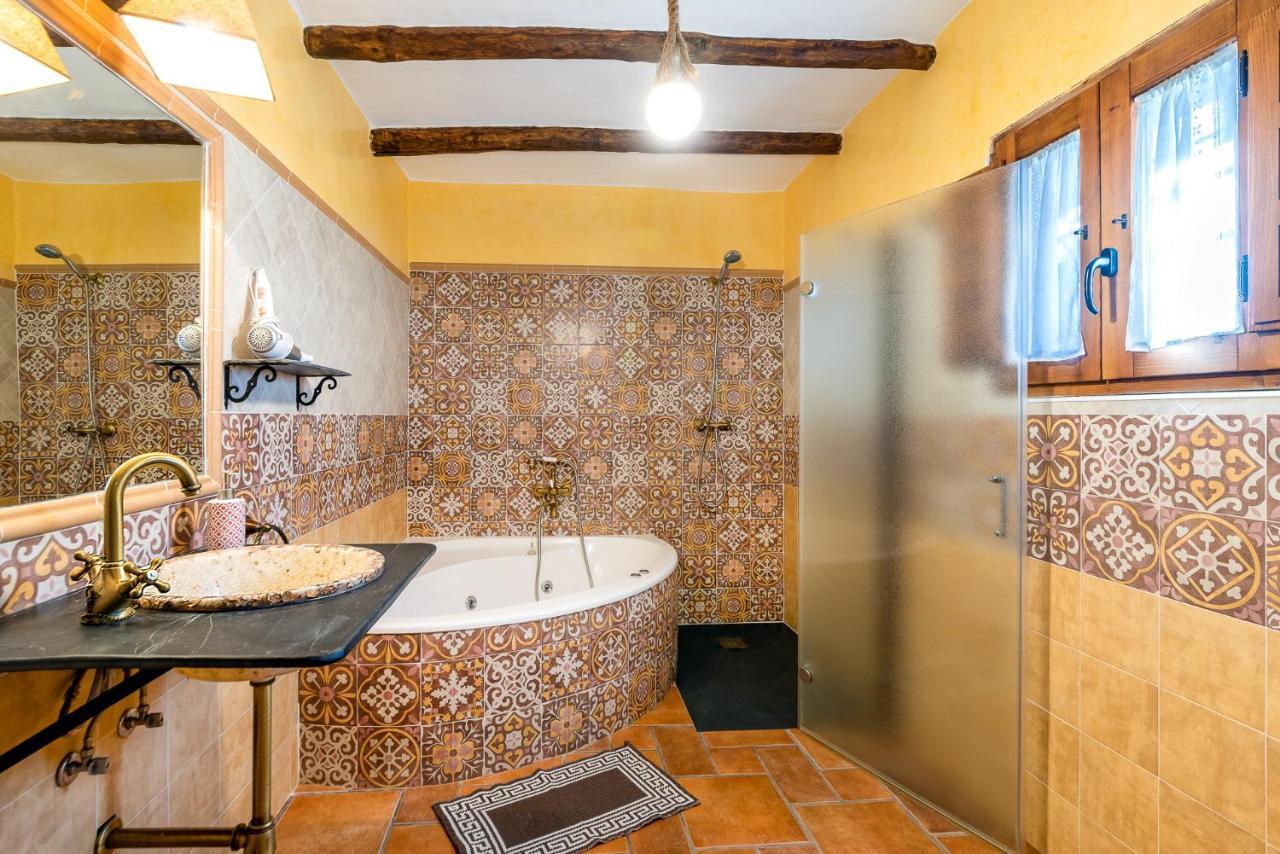 Villa Cortijo La Loma De La Alpujarra à Pitres Extérieur photo