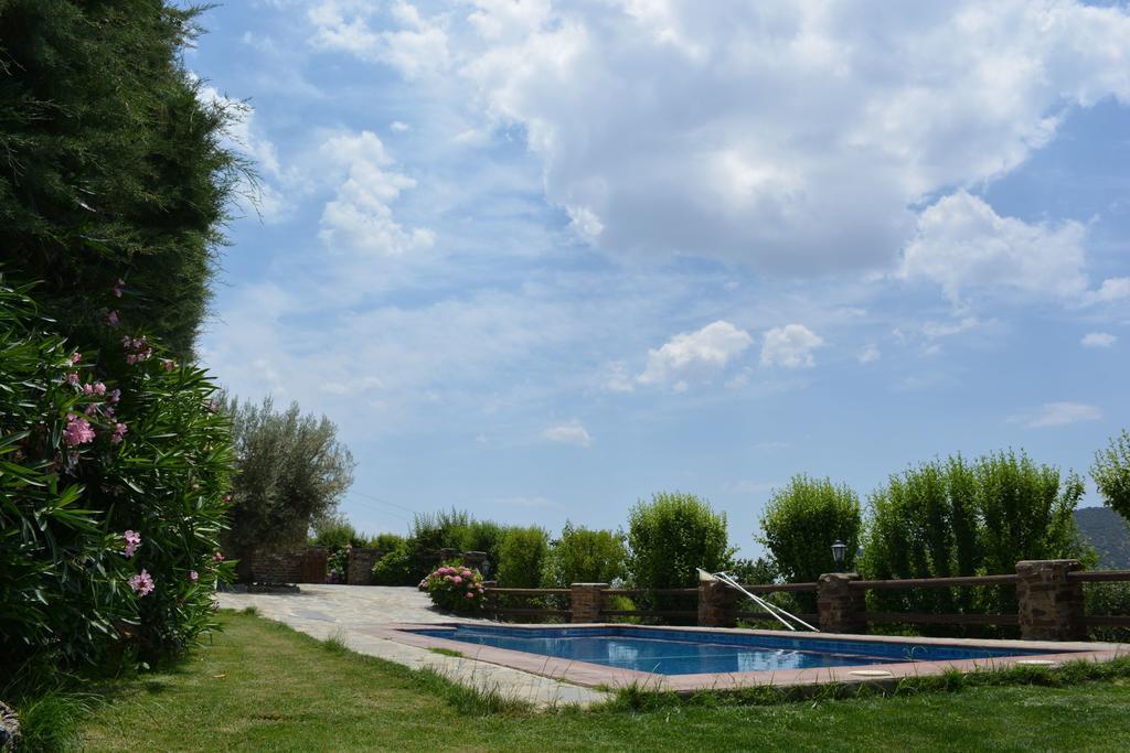 Villa Cortijo La Loma De La Alpujarra à Pitres Extérieur photo