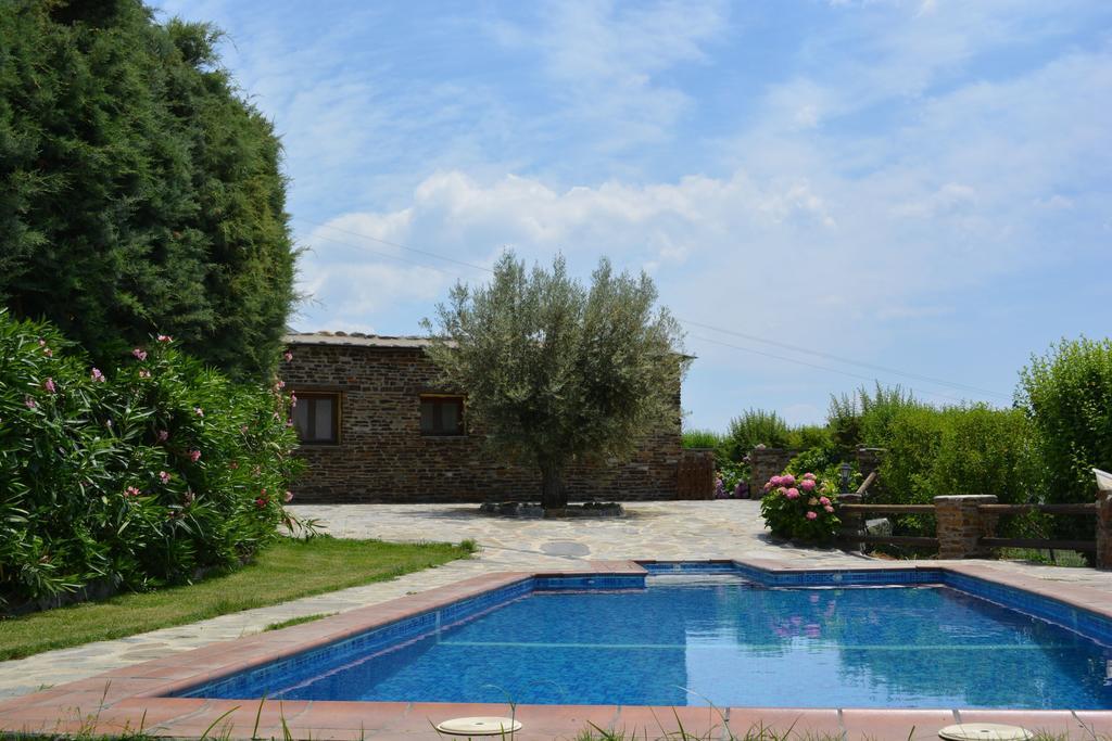 Villa Cortijo La Loma De La Alpujarra à Pitres Extérieur photo
