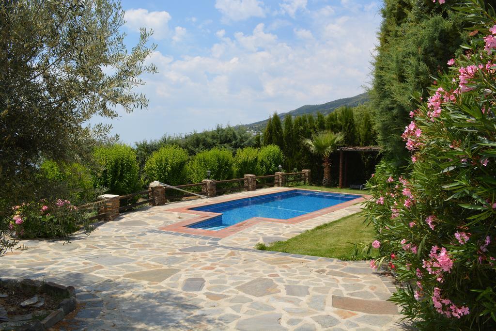 Villa Cortijo La Loma De La Alpujarra à Pitres Extérieur photo